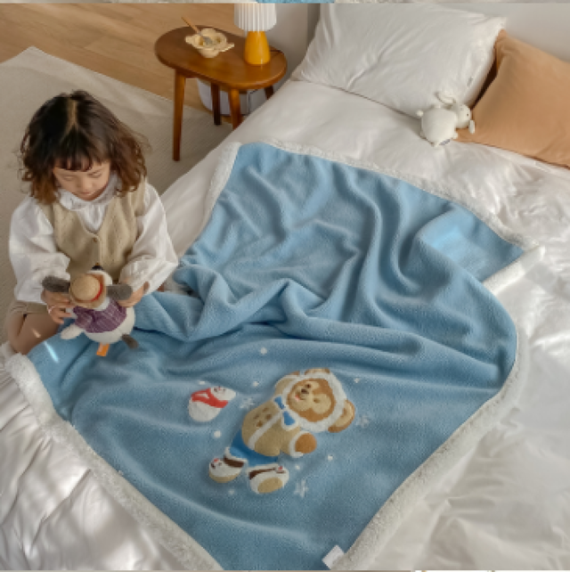 予約商品 綿毛布 110cm 150cm しっかり厚手 保育園 洗える 洗濯 ベビー 赤ちゃん ギフト プレゼント 出産祝い 北欧 暖かい お昼寝 こども 赤ちゃん 男の子 女の子 毛布 冬 春夏 秋 冬 軽量 軽い 子供 ベビーカー おくるみ Lavoro