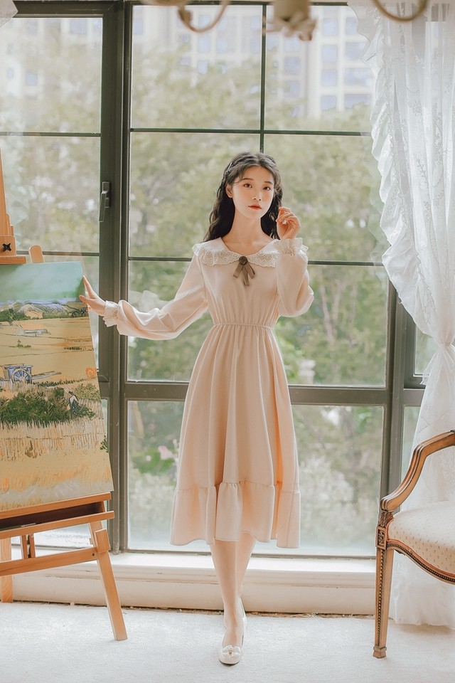 ワンピース 長袖 膝丈 フレア くびれデザイン レース襟 シンプル 無地 大人可愛い デート お出かけ Quadrifolie クローバー