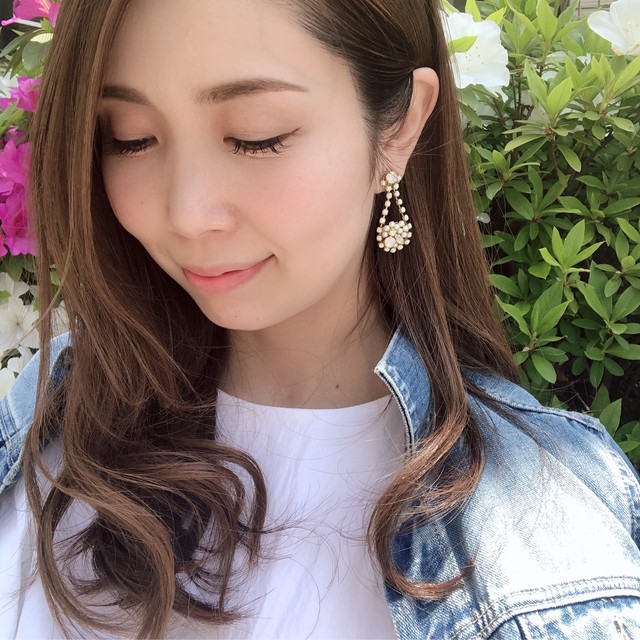【イヤリング】人気 ホワイトドロップ型スワロフスキーイヤリング アクセサリー
