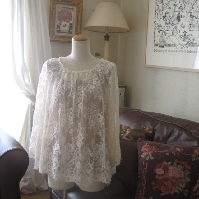 アンティーク復刻レースブラウス アイボリー Merletto D Orsetto