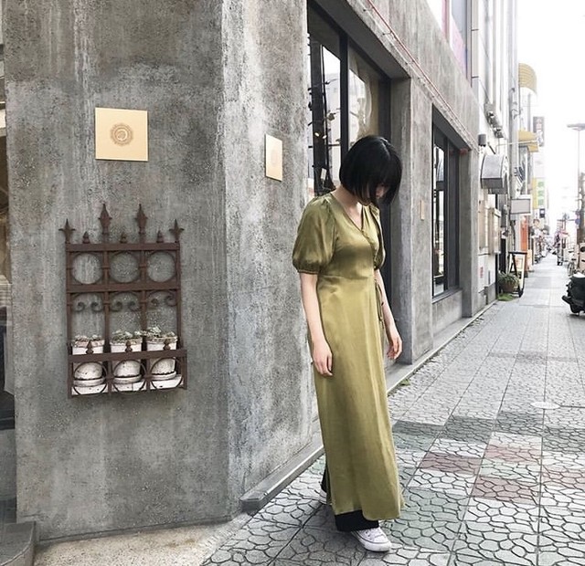 カシュクールサテンワンピース Fray I D 30 Off 税込 Iseya Online Shop