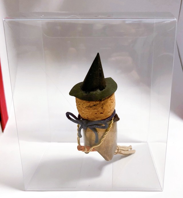 空飛ぶ魔法使い ハンドメイド コルク人形 ハロウィン コルク雑貨shop Sasami