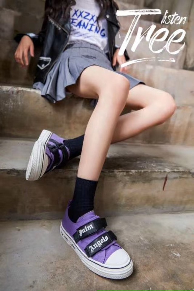 Listentree 海外ブランド 海外子供シューズ カジュアル 英字 スニーカー 4color Lirisnow