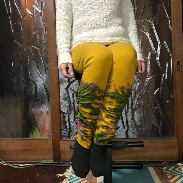 バリブラン タイダイくしゅくしゅレギンス 辛子色系 のんき屋 大阪富田林