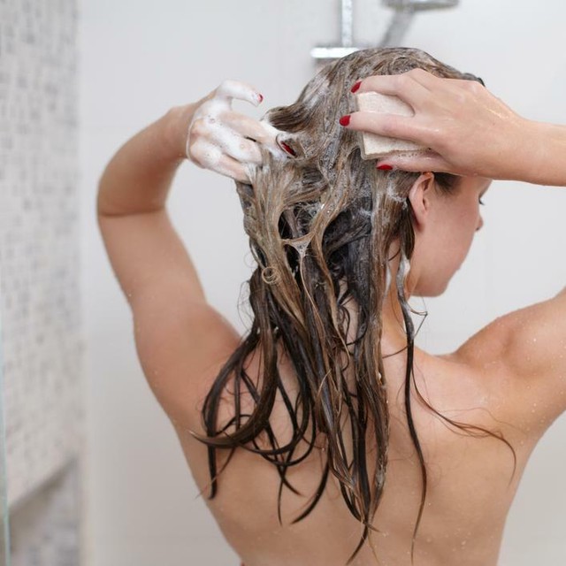 ボリュームが欲しい細い髪用 Veganシャンプー スウィート スパイシー 60g Aus自然の愛megumi