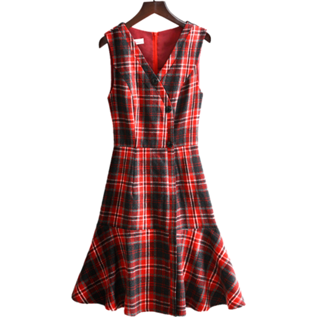 チェックワンピース ひざ上丈 ミニ丈 フィッシュテール Vネック ノースリーブ ハイウエスト 秋 冬 フリル ガーリー 格子柄 Aライン デート お出かけ 赤 フェミニン 大人女子 Quadrifolie クローバー