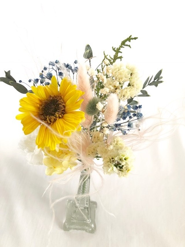 プリザーブドフラワー ガーベラと小花をふんわりと優しく束ねた花束 花束ラッピング付き 世都華