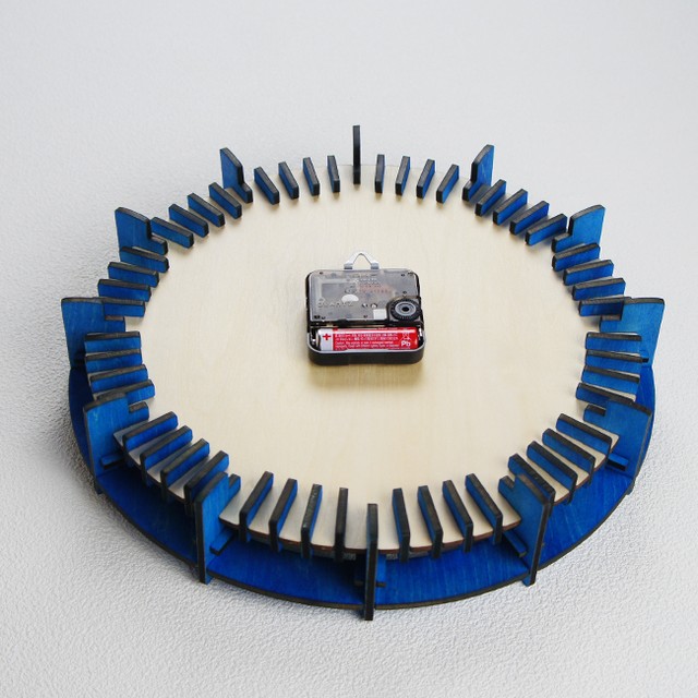 モダン 英語 木製掛け時計 Minowplus