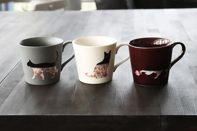 ネコ マグ3個セット 温感グレーズ 猫 マニア キャット マグカップ コーヒー プレゼント カワイイ 温度で変化 マジック クリスマスプレゼント 笑顔 丸モ高木陶器 温度をデザインに 美味しいをデザインに