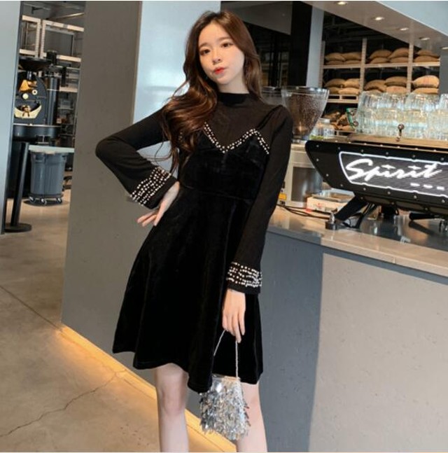 レディースワンピース 秋冬新作 長袖 ハイウエスト シルク 切り替え 中長スタイル ワンピース スリム 気質 Cn ワンピの里