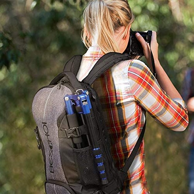 Jpcs カメラバック 一眼レフ カメラリュック 三脚付け可 Beschoi バックパック 大容量 2気室 Nikon Canon Sigma Tamron Sonyなどカメラ兼用 軽量 旅行 撮影 アウトドア グレー色 Az Japan Classic Store