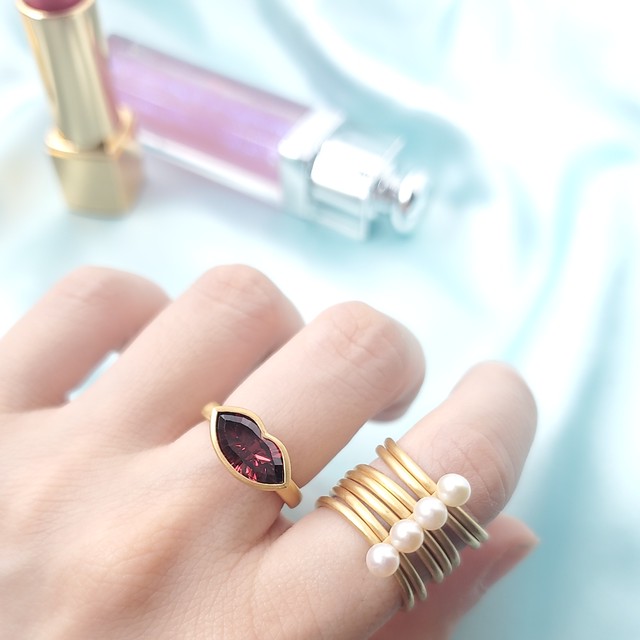 大人かわいいリップリング ガーネット ローズクォーツ Frana フラナ