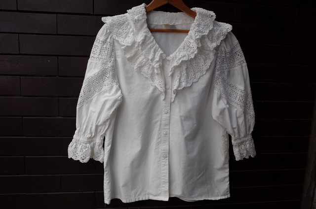 Made In Europe White Cotton Lace Collar Blouse ヨーロッパ製ホワイトコットンレース襟ブラウス Small Change ヴィンテージ 古着 Smallchange スモールチェンジ