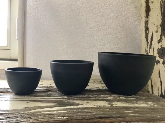 W11 プラ鉢 ラウンド ポット Xs 黒プラ鉢 丸型 植木鉢 Black Plastic Pot Clutch Furniture クラッチ ファニチャー