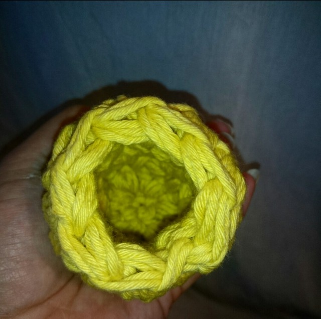 手編みのエアープランツと鉢 パイナップル風 鉢カバー 大人の天然石 アクセサリー材料パーツshop ぶらんぴじゃっと