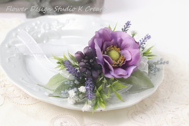 ラベンダー色のアネモネと布花のコーム Flower Design Studio K Create