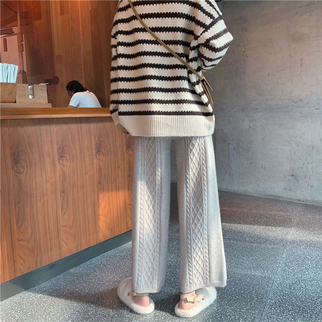 〈カフェシリーズ〉ストレートニットパンツ【street knit pants】