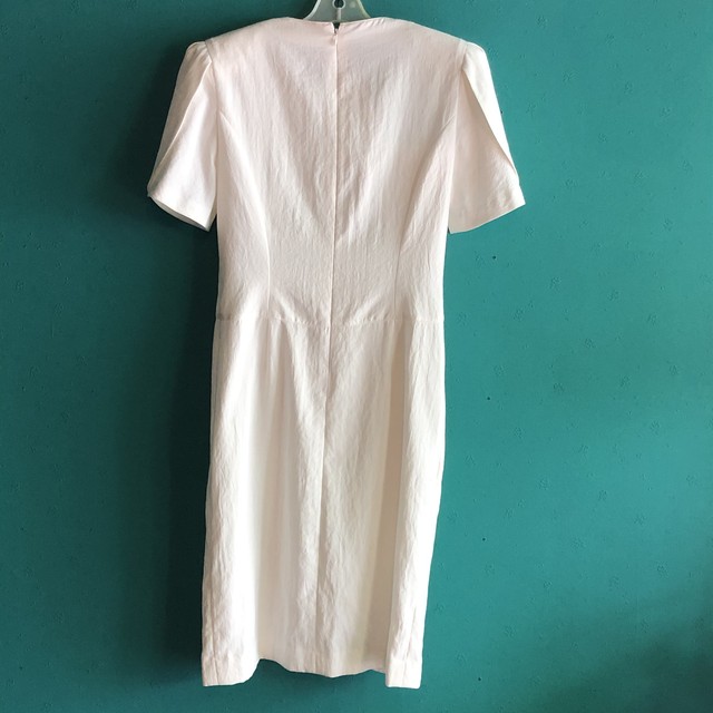 憧れの白ワンピース 時空屋トキカケ商店