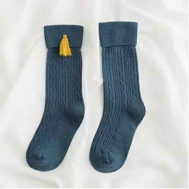 かわいいタッセル付き キッズハイソックス 群青色 女の子 靴下 ガールズ インポート子ども服 Hikari