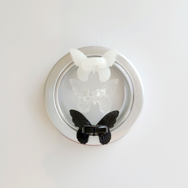 韓国 スマホキーリングハンガーs 蝶々 レギュラー 韓国雑貨 내 곁에 ネギョテ