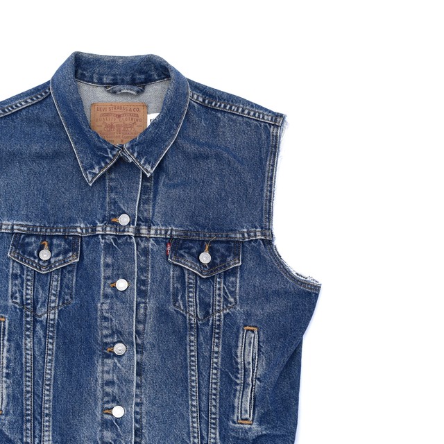 Unisex 90s Levi's77715 cutoff denim vest