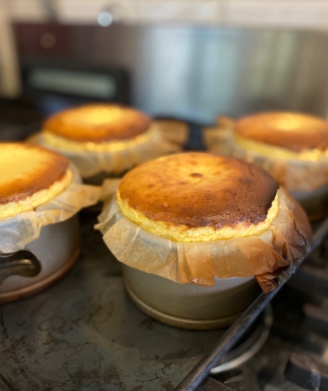 本場の味をご自宅で バスクチーズケーキ San Mido サン ミド Fabrica バスクチーズケーキ製作所