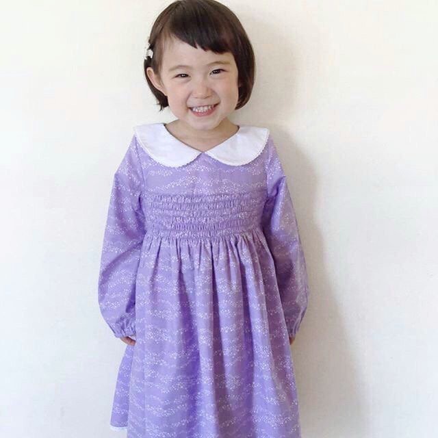 仕立屋コラボ パープル シャーリングワンピース Heart Spring スモッキングワンピースと可愛い子供服