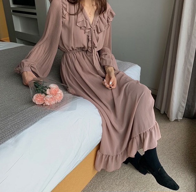 全2色 フリル ロングワンピース シフォンドレス マキシ丈 リボン 長袖 レトロ ウエストゴム Vネック 甘い エレガント Like Fashion