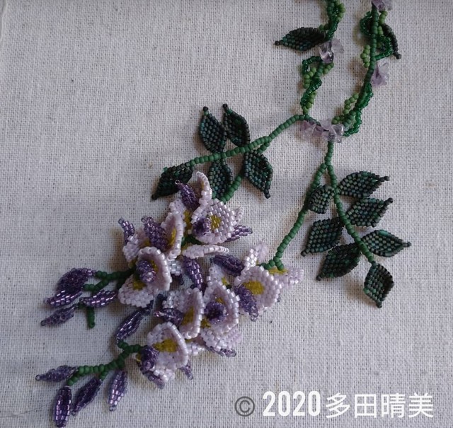 藤の花のネックレス アンフィニ ビーズショップ