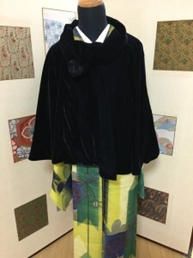 24 3800円 可愛いポンチョ 黒ビロード 別嬪べっぴん Kimono 着物販売