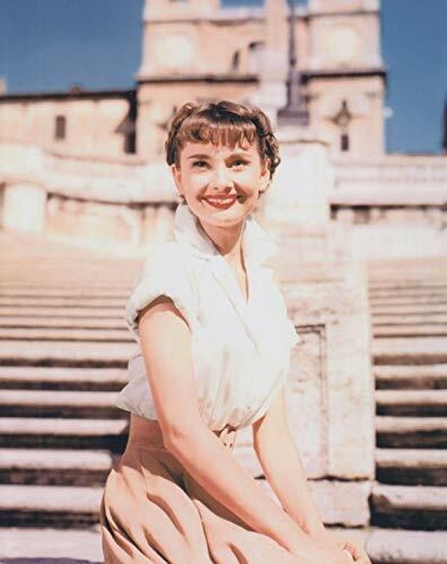 ローマの休日 オードリー ヘップバーン Audrey Hepburn 直輸入 大きな写真 5194 Movieimages 大分市府内町2 3 天神ビル101 080 42 9150