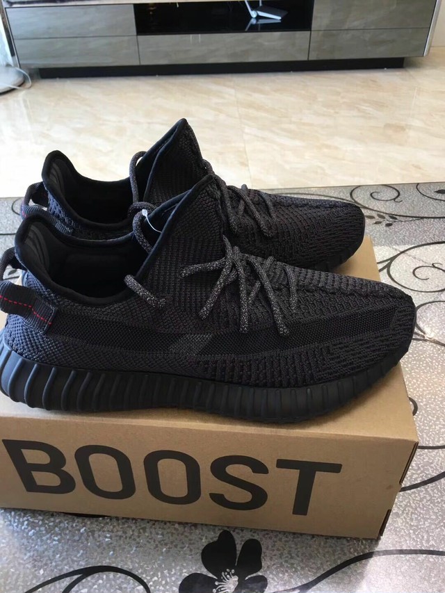 中古品 Adidas Yeezy Boost 350 V2 Black Static アディダス イージー ブースト ブラック スタティック 黒 Reflective Love Fashion Shop
