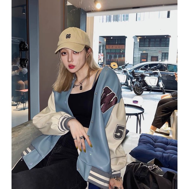 one pointed leather jacket