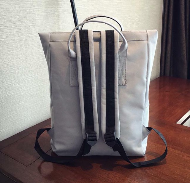 新品 リュックサック メンズ レディース 2way 多機能 大容量 おしゃれ グレー 大きめ Syuu