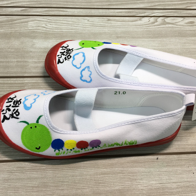 お名前イラスト入り 上靴 手書きｔシャツぷくぷく