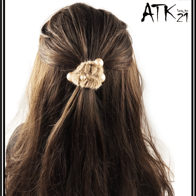 パール付き ファー ふわふわ シュシュ ヘアゴム 簡単ヘアアレンジ ヘアポニー ハーフアップ まとめ髪 髪留め レディース ヘアアクセサリー Fss Atk21 パール付き ファー ふわふわ シュシュ ヘアゴム 簡単ヘアアレンジ ヘアポニー ハーフアップ まとめ髪 髪留め レディース ヘアアクセサリー Fss Atk21