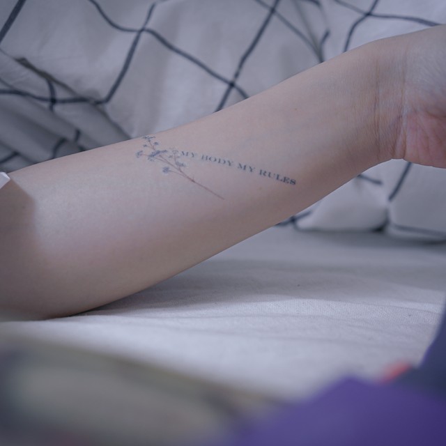 オリジナル箔押し封筒 カード付 Taboo Tattoo タトゥーシール 180 85mm Femma フェマ 私が私を叶えていく世界へ