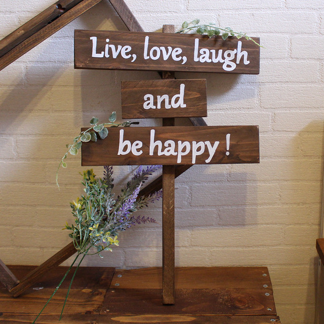 おしゃれな英語フレーズ看板 Live Love Laugh And Be Happy Wood Item 6 Photoria