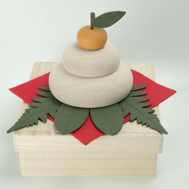 きのいい鏡餅 大 木製かがみもち ハンドメイド 木製インテリア雑貨 ウッドアート 楽 オフィシャルネットショップ