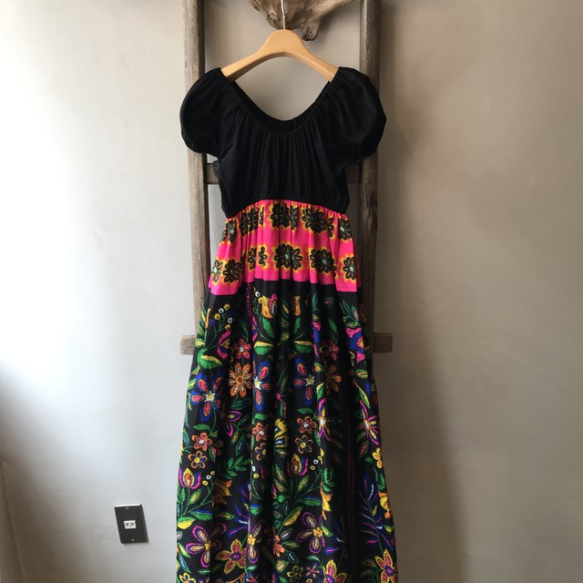 メーカー直送 レーヨン 70s ビンテージ アンティーク 古着 ドレス 花柄 ワンピース ひざ丈ワンピース