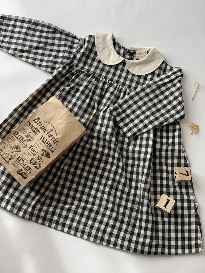 キッズ 人気のギンガムチェック柄 ナチュラルテイストなふんわりワンピース Base Mag