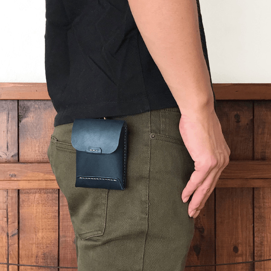 腰からぶら下げる 手ぶらキャッシュレスポーチ レッド Atelier Sabo