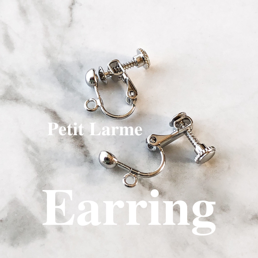 ネジで自分に合う強度を調整できる金具*｡✧クリップ式なのでワンタッチで簡単に付け外し可能。