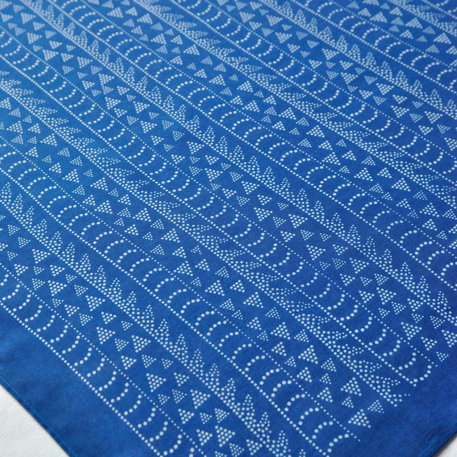 藍染×型染スカーフ | ものあい(mono-ai)／相澤染工場