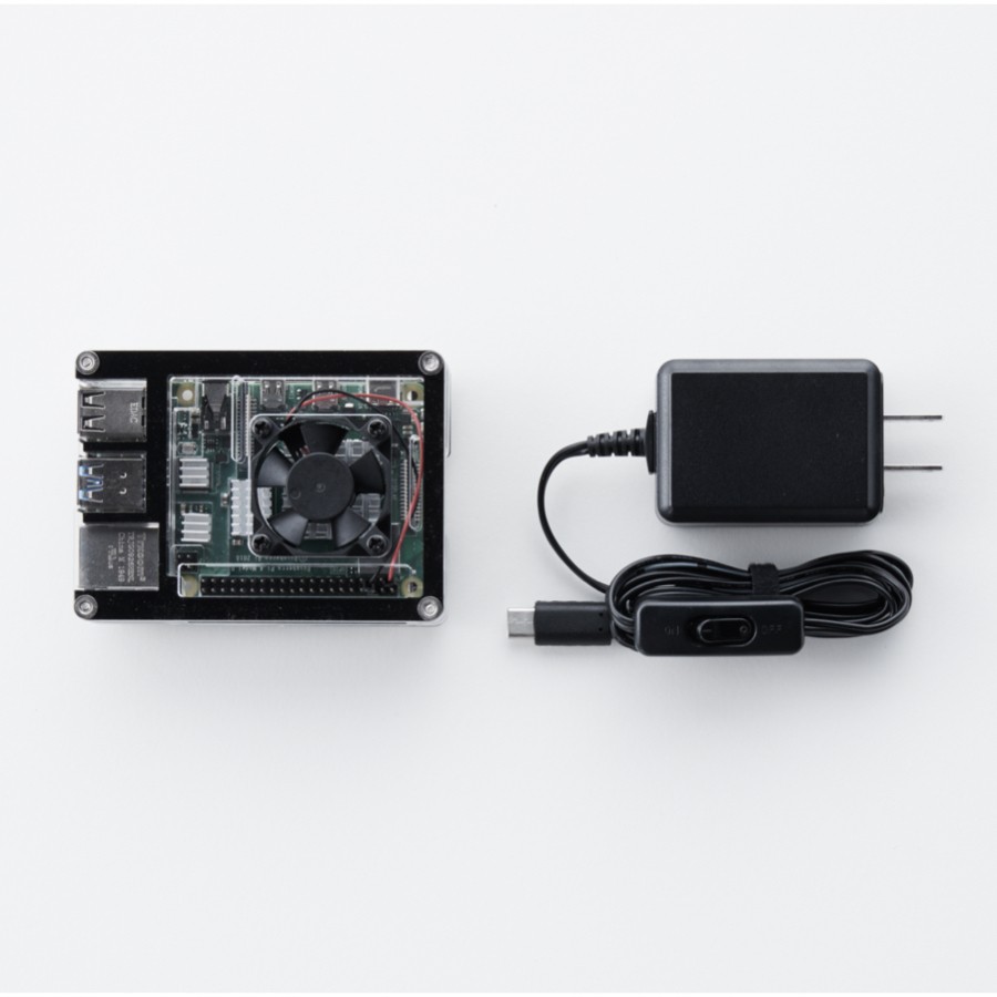 Raspberry Pi + 電源アダプター（microSDカード単体では使用不可）