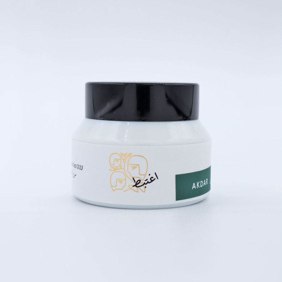 AKDAR【緑】じわりと心に染み入る香り。 サンダルウッドが主役のお香です。